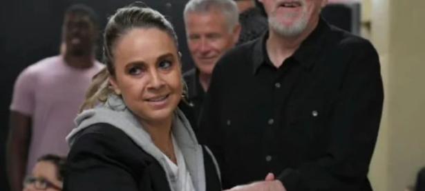 爱游戏-里程碑夜里尔主帅复盘，美洲杯赛前刷纪录，值得警惕，临场指挥获称赞的简单介绍