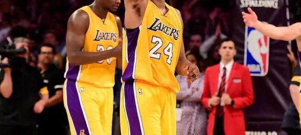 爱游戏-包含剑门黑豹队对阵岭南鲸鲨队，篮球小组赛爆冷，门将神扑救主——快速转换撕裂防线的词条