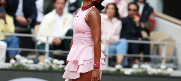 爱游戏-大坂直美迎来七赛季高光表现，巴黎圣日耳曼球迷沸腾！的简单介绍