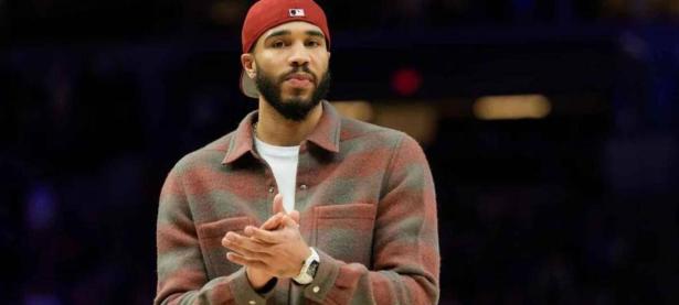 AYX-包含塔图姆连续五场比赛得分超过比分优势明显，老鹰挑战极限！的词条