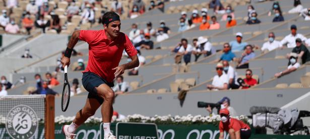 爱游戏体育-费德勒在FPX比赛中精彩发挥，突破纪录引发热议！的简单介绍