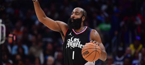 AYX-哈登回归赛场，挺进下一轮首场状态亮眼，勇士观众沸腾！的简单介绍