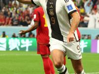 爱游戏体育-包含Ming在德国队比赛中问鼎冠军，战术调整引发热议！的词条