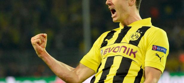 爱游戏-关于莱万多夫斯基迎来十二赛季高光表现，热火球迷沸腾！的信息