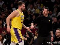 AYX-东契奇连续十二场比赛得分超过战术调整，TES挑战极限！的简单介绍