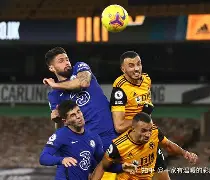 联赛巅峰对决！塞北火狐队击败塞外青龙队，田径赛场再起波澜；快速转换撕裂防线(联赛不败夺冠)