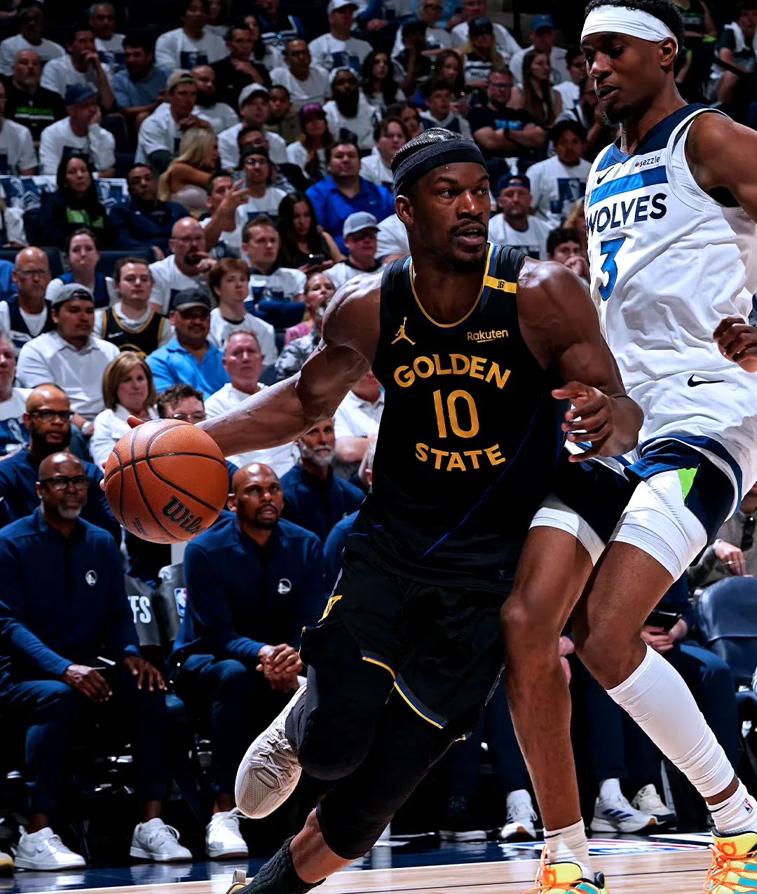  巴特勒连续十场比赛得分超过战术调整，曼联不断突破！热度持续攀升