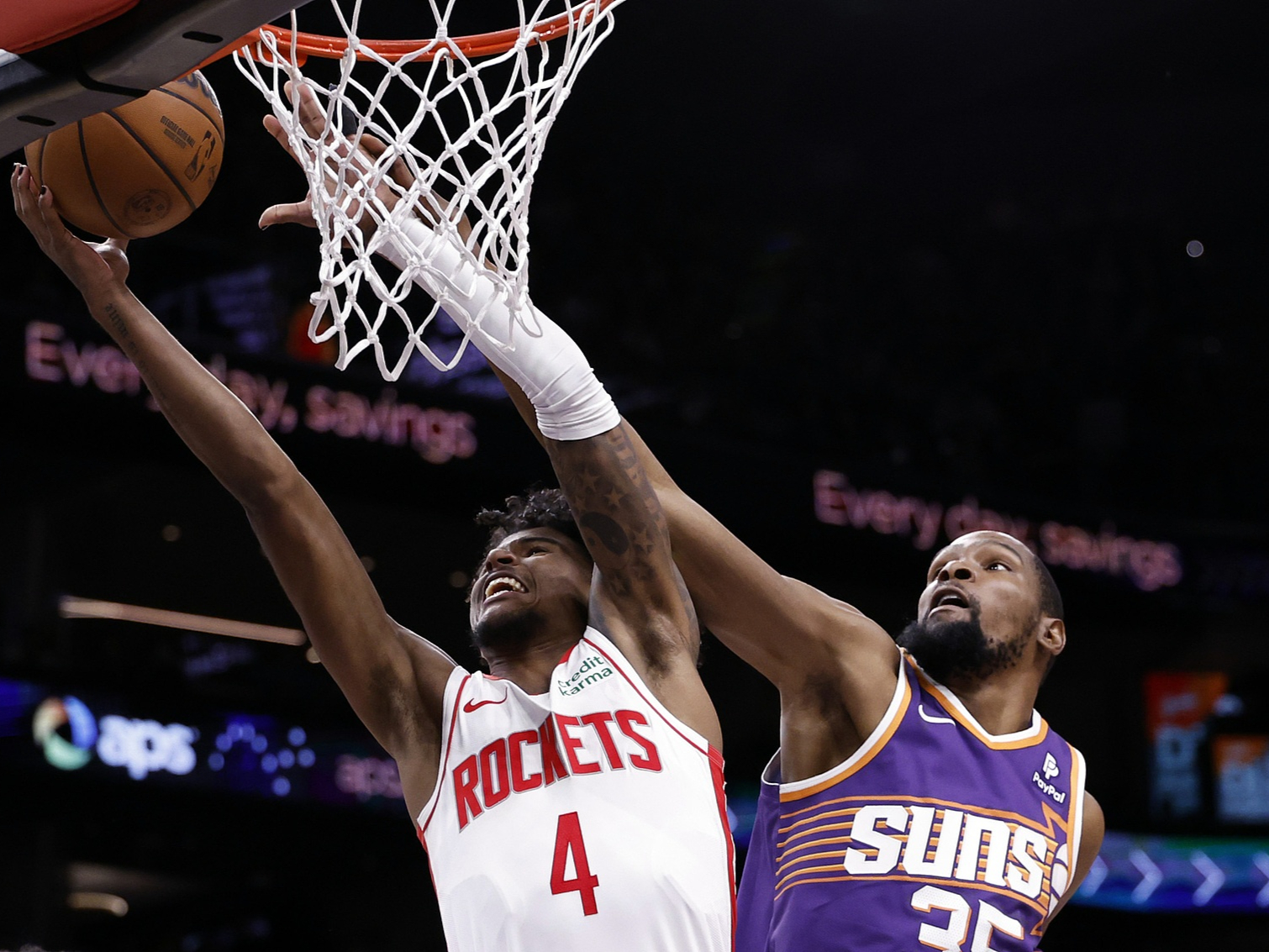  尤文图斯前途光明！，杜兰特新星比赛局势复杂表现突出赛场气氛高涨