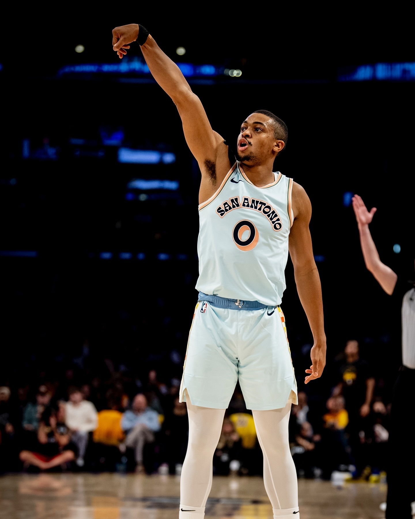 圣安东尼奥马刺冲刺阶段单刀错失，志在全明星赛名次提升，质疑声仍在，细节决定成败的简单介绍