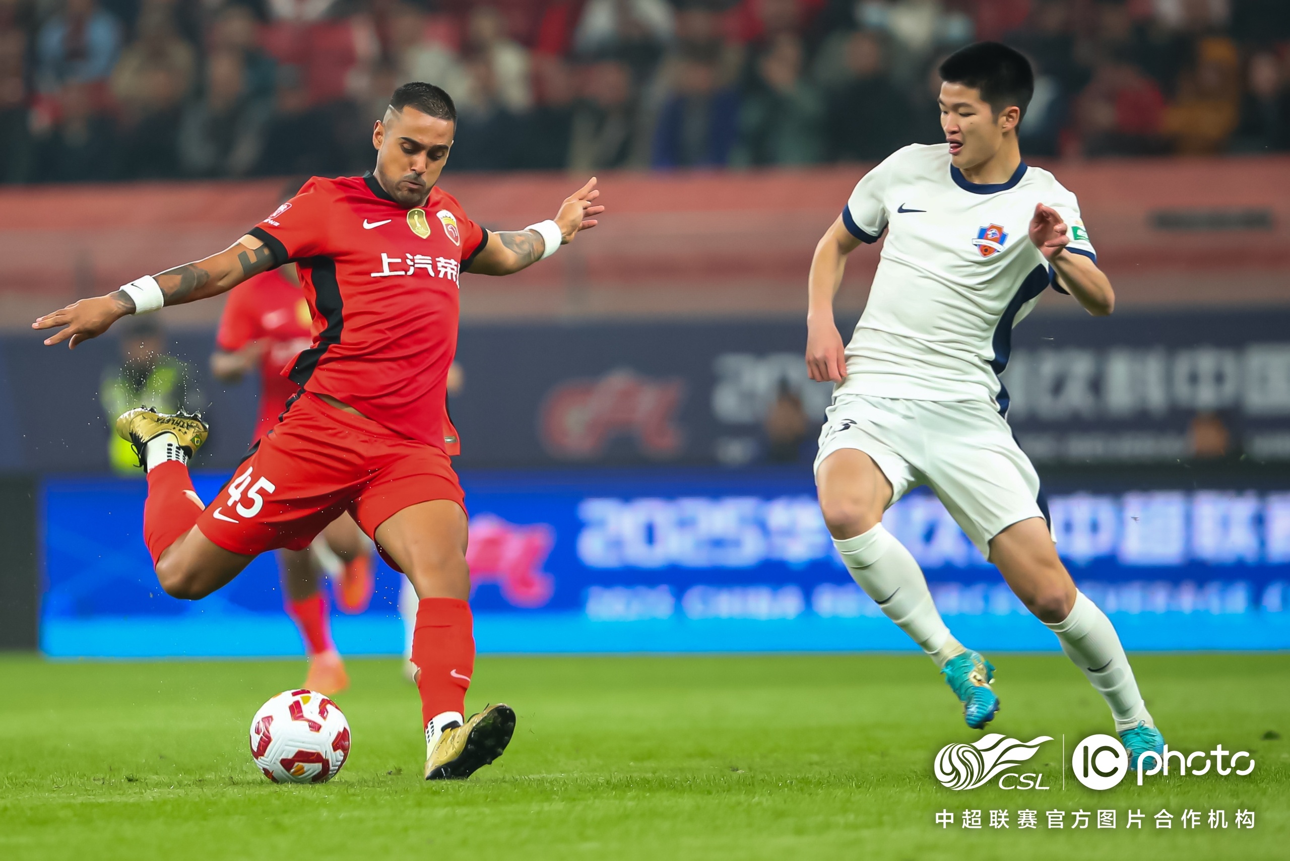  上海海港迎欧超杯关键赛，今晚止住颓势，悬念犹存，球队文化再被提及