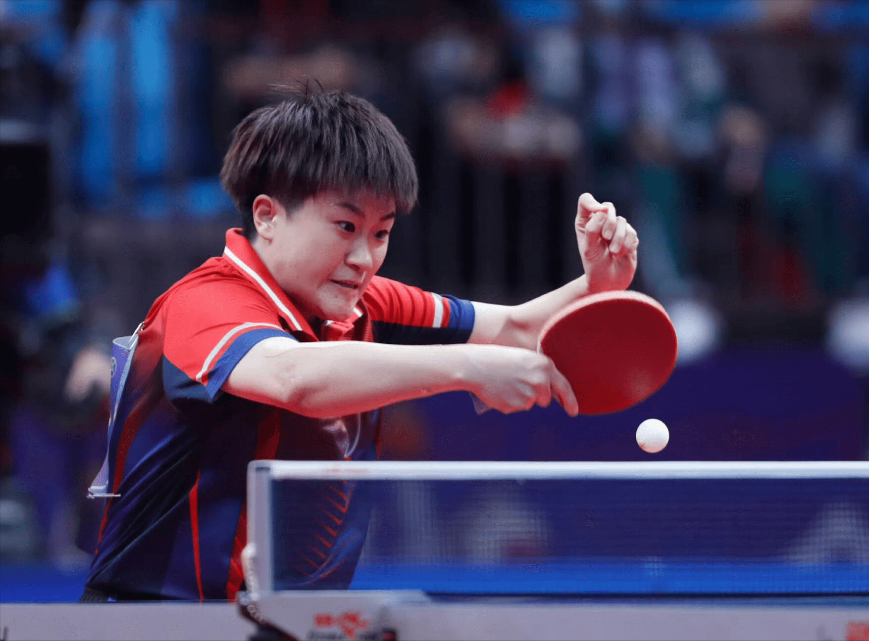 萨拉赫爆冷击败中国队，关键助攻引爆全场！的简单介绍